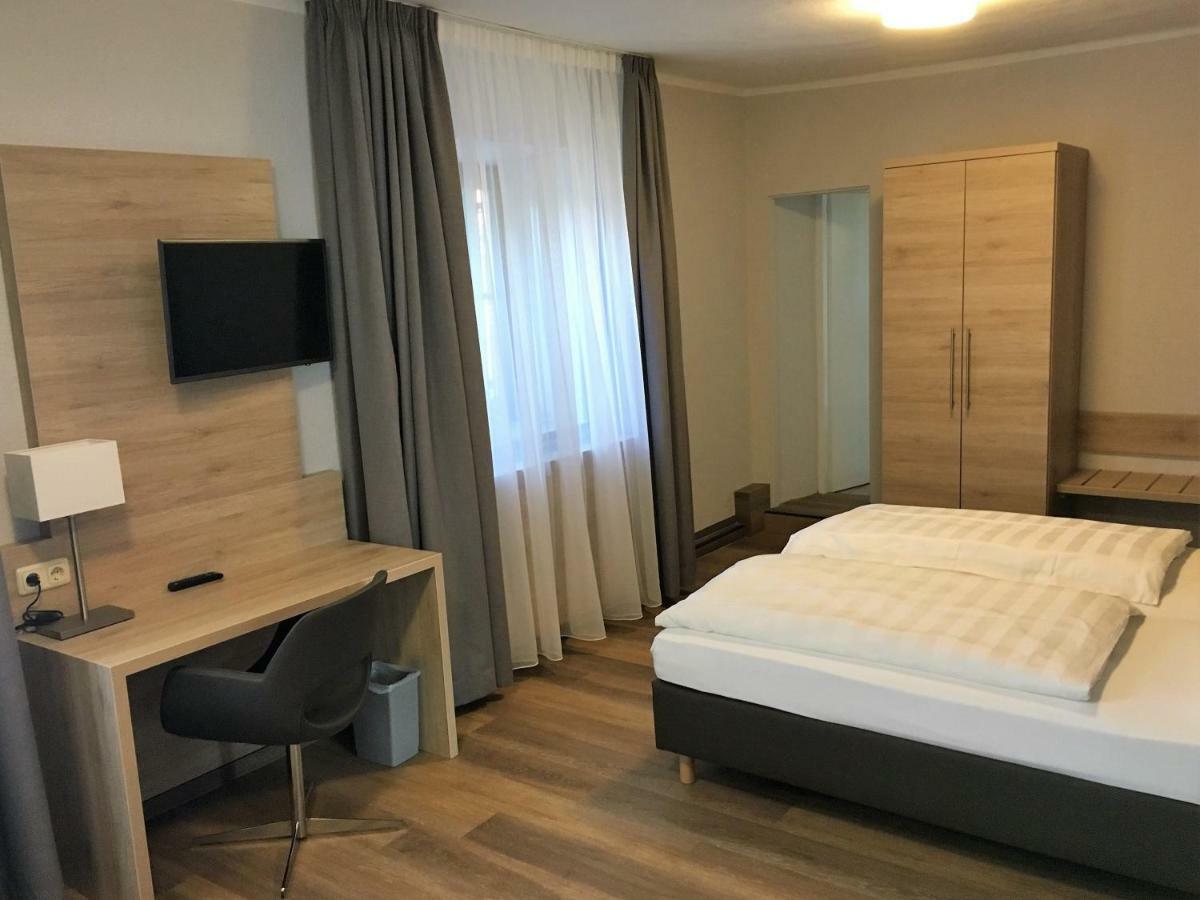 Eberl Hotel Pension Muenchen Feldmoching Kültér fotó